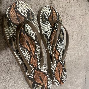 Tory Burch Flip flops snake print